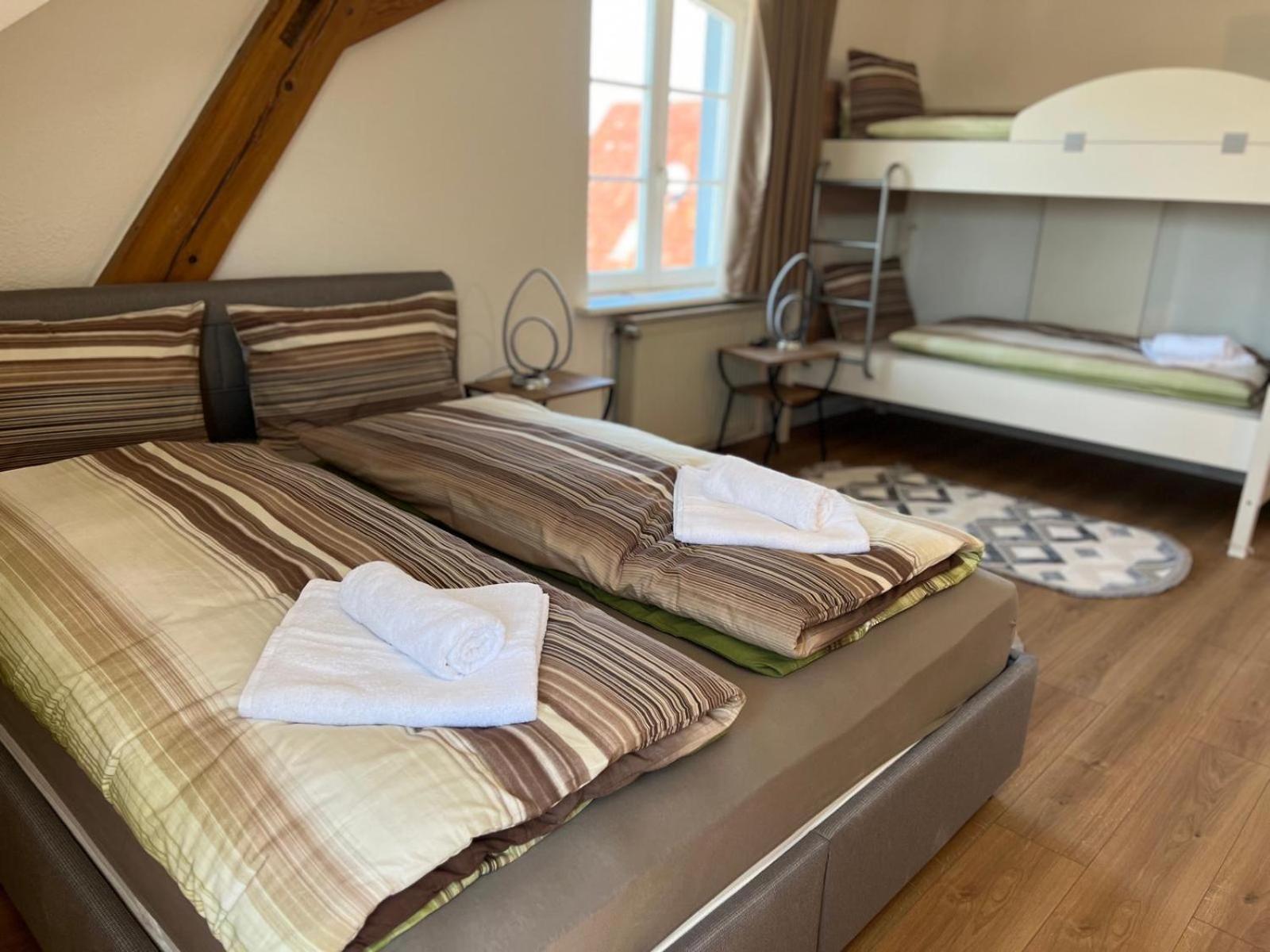Hilde Apartments Rheinhausen Esterno foto