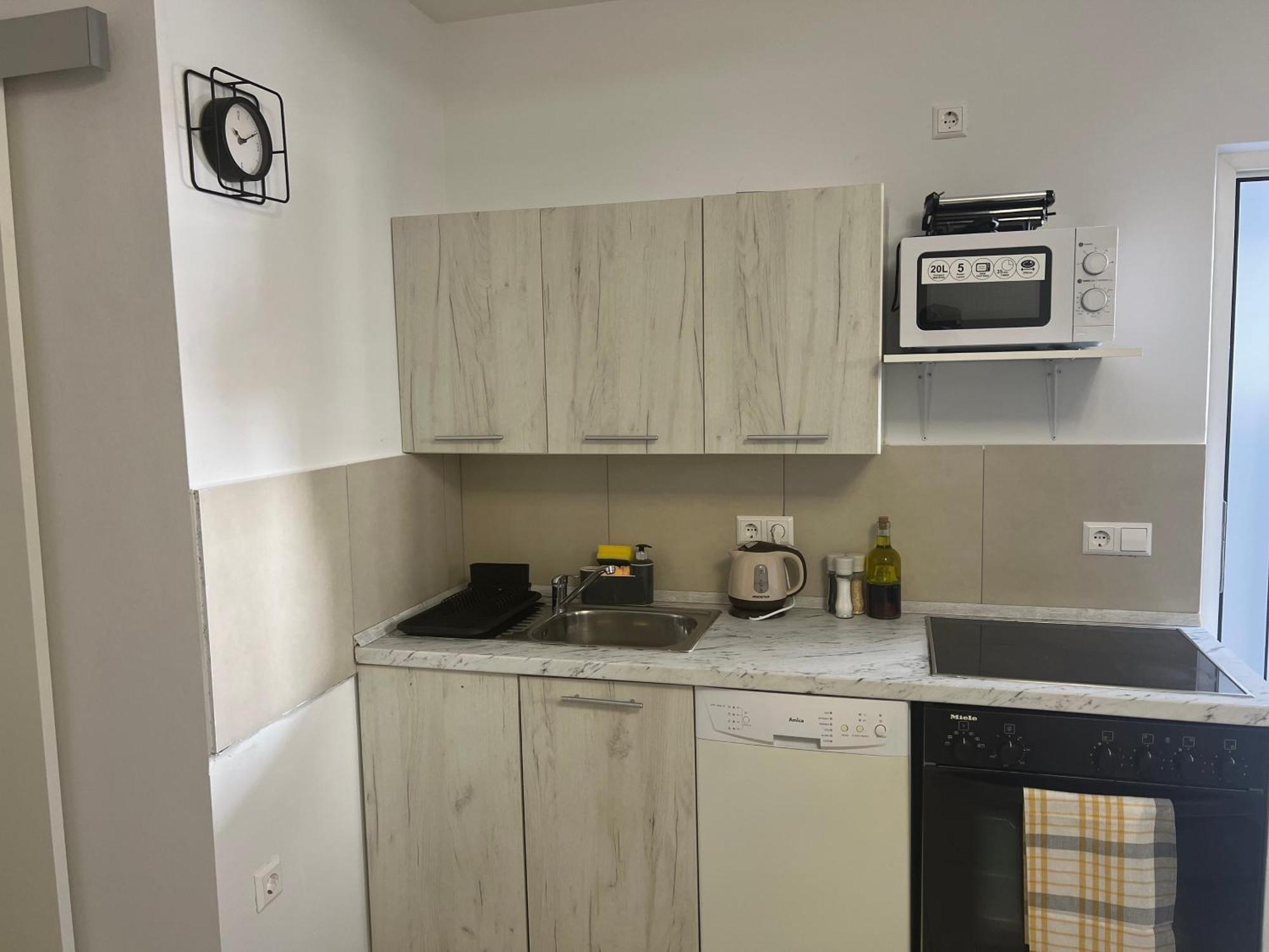Hilde Apartments Rheinhausen Esterno foto