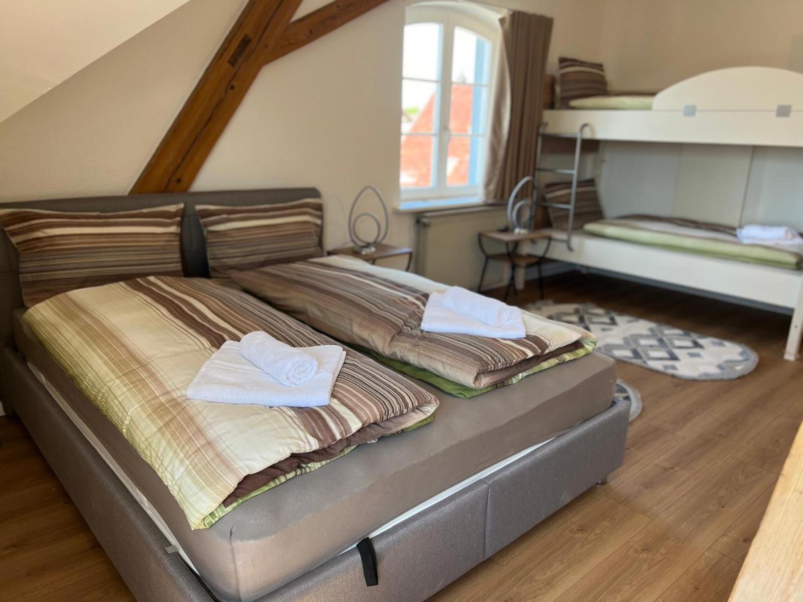 Hilde Apartments Rheinhausen Esterno foto